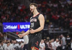 申京：对雷霆的比赛强度让我情绪高涨 我告诉自己今天要主宰比赛