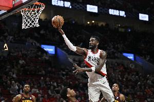 不止是得分与篮板！艾顿在湖人的真正考验在于场外的投入与表现