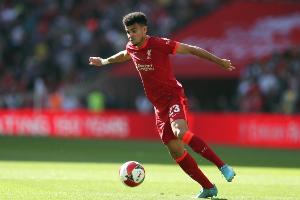 世体：迪亚斯准备等若塔一事过去就提离队，不要求巴萨保证注册