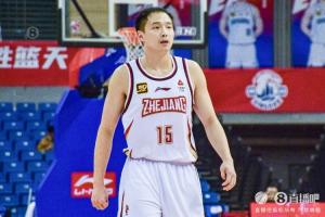 3年1800万加盟青岛！浙江官宣：王奕博的CBA注册问题已解决