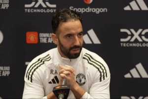 阿莫林：曼联可能是压力最大的俱乐部 我们需在禁区内更积极果断