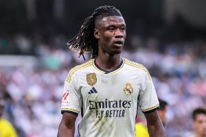 队报：皇马不满卡马文加伤病频繁状态不稳，对球员的质疑越来越多